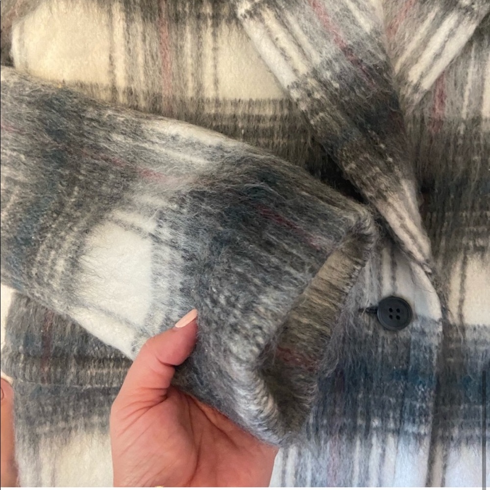 SOLD | Tokyo Darling | Oversized Fuzzy Plaid Coat - Picture 11 of 16